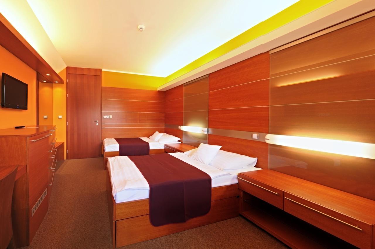 Hotel Vz Merin Bilik gambar